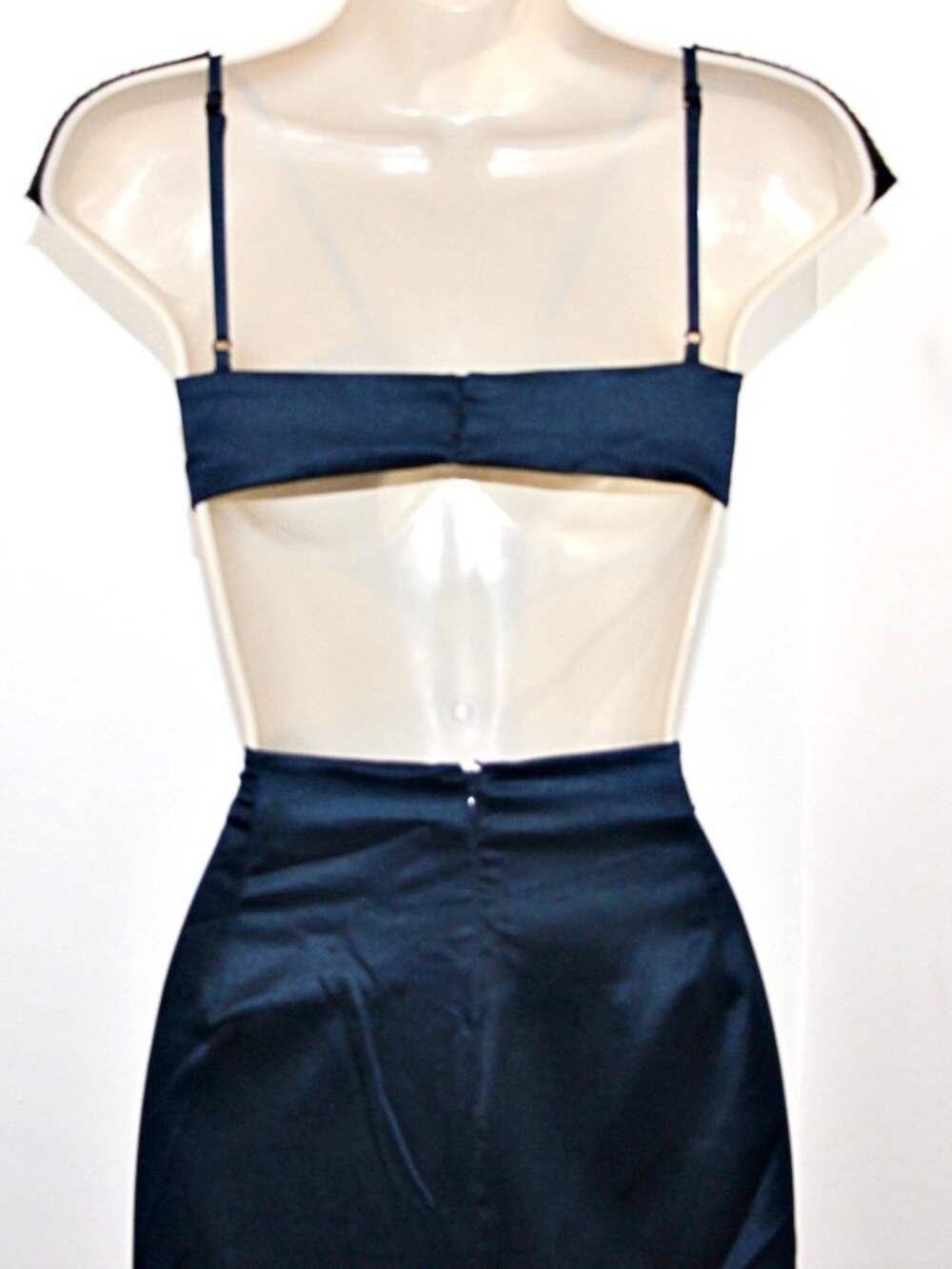 Reformation Jane Open Back Satin Dress with Back Slit in Navy sz 12 $298 - Picture 10 of 13